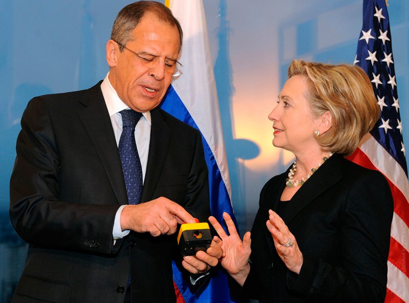 2009 г. — «Перезагрузка» отношений Россия-США 2009 г. — «Перезагрузка» отношений Россия-США